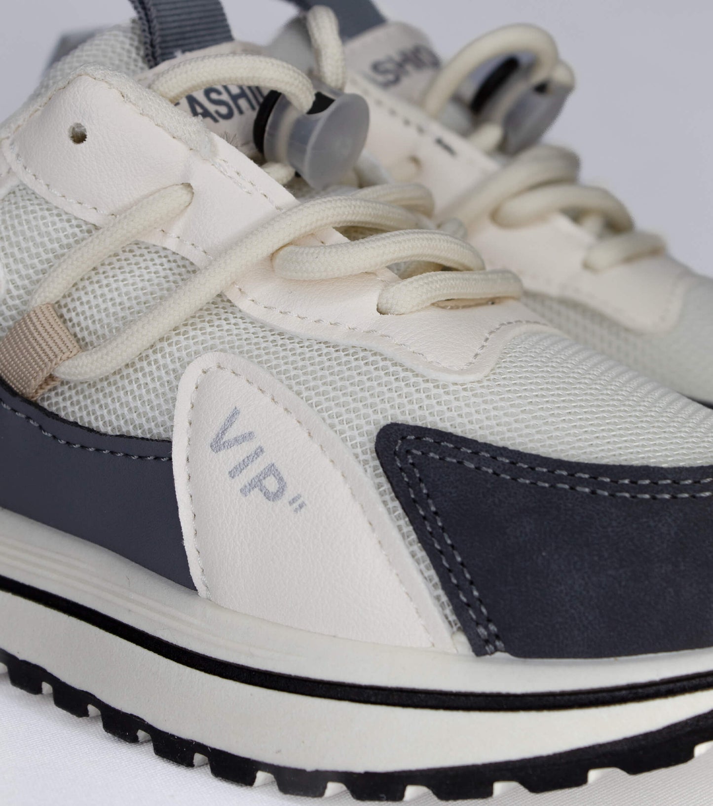 Tenis Fashion VIP